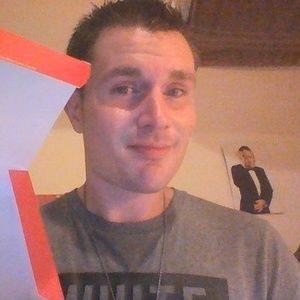 Meet your Posher, Todd